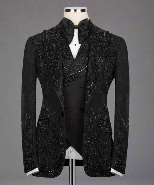 Luxury beaded tuxedo, crystal-embellished suit, men's designer tuxedo, wedding tuxedo set, black and white tuxedo, formal event suit, premium beaded jacket, rhinestone tuxedo, embroidered men's blazer.
