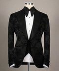 black-tuxeo-exclusive