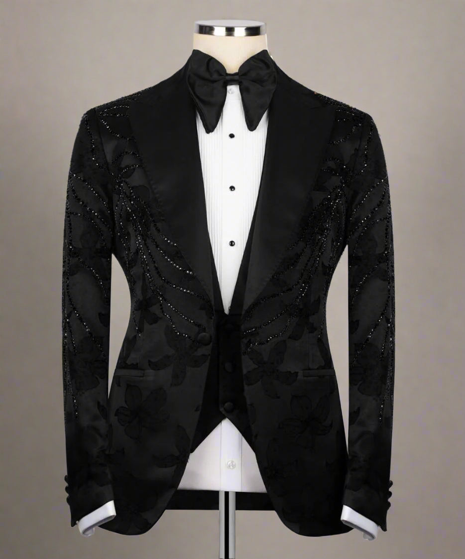 black-tuxeo-exclusive