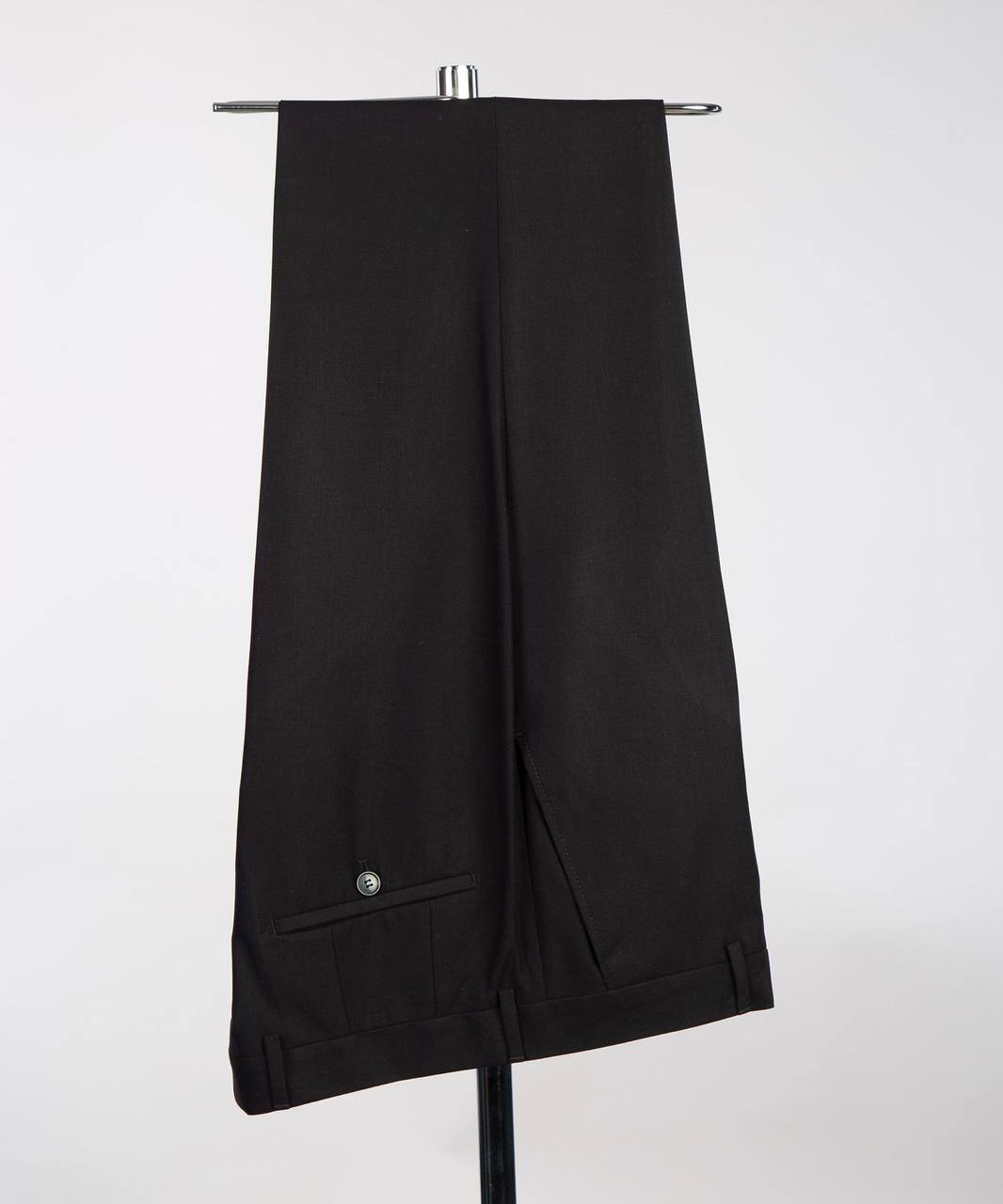 Black Tuxedo, Color Stoned, Shawl Design