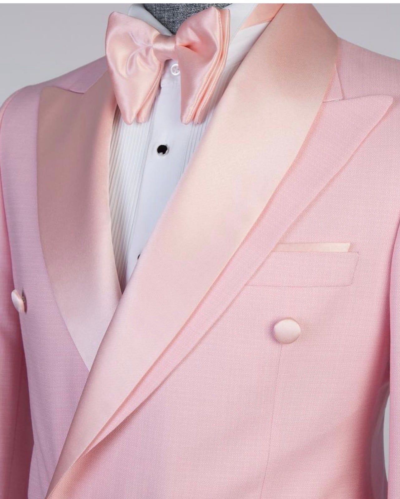 Costume croisé, 2 pièces, rose, design châle, idéal pour toutes les occasions...