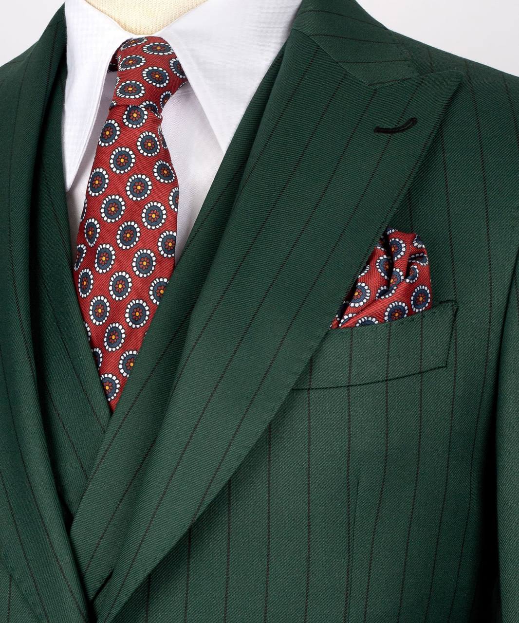 greenwoolstripesuit_2
