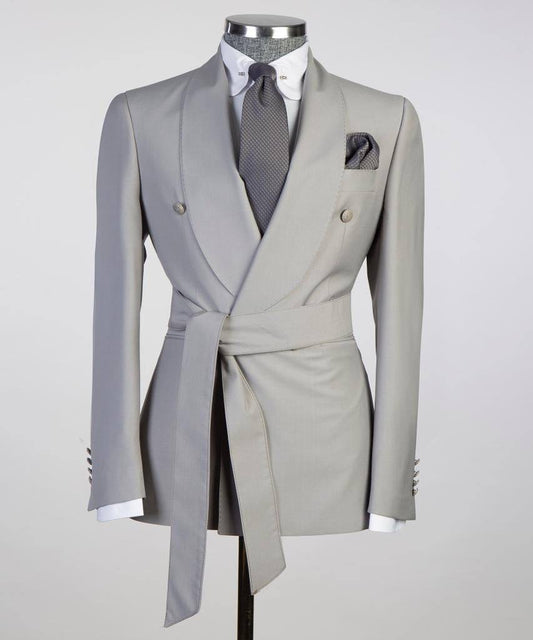 Costume 2 pièces pour hommes, gris, design ceinturé, costume 