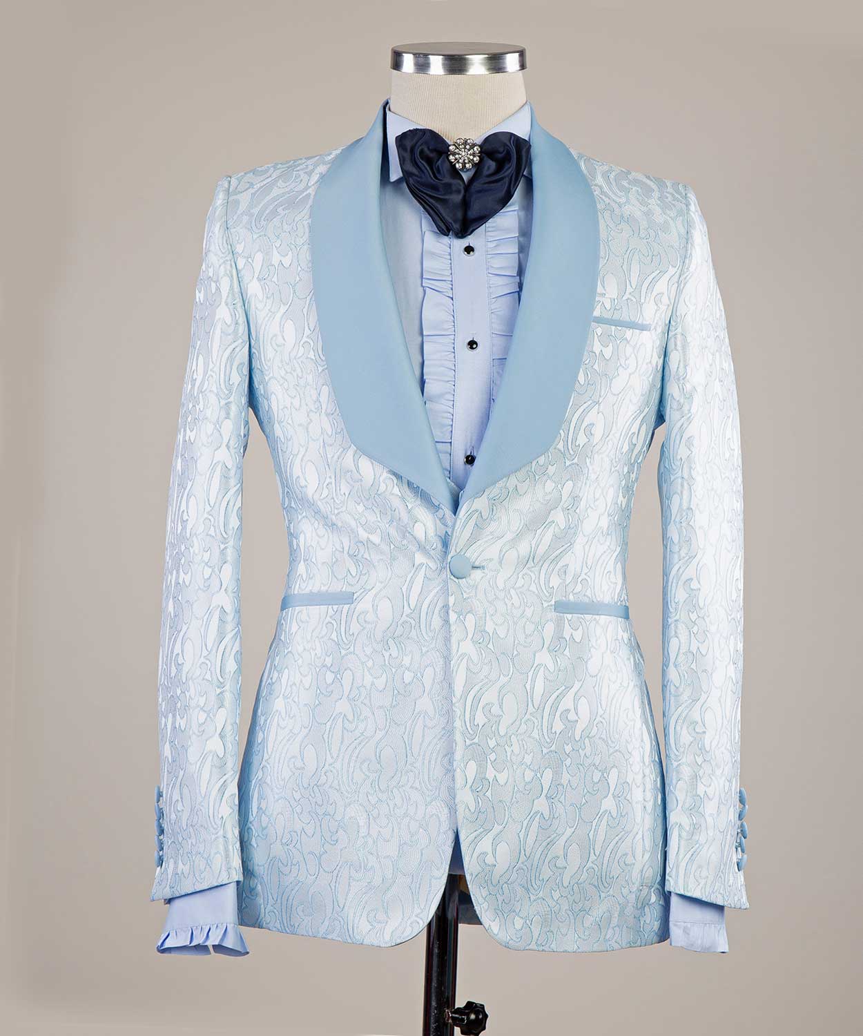 men_sbluetuxedo_flowereddesignshawllapel3piece_2
